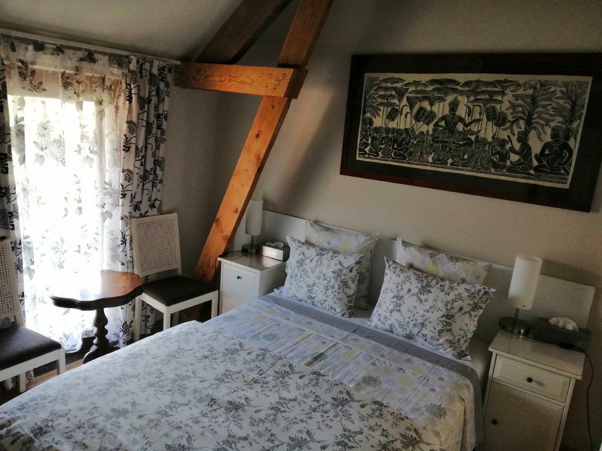 Johan'S Lodge Zwalm Bagian luar foto